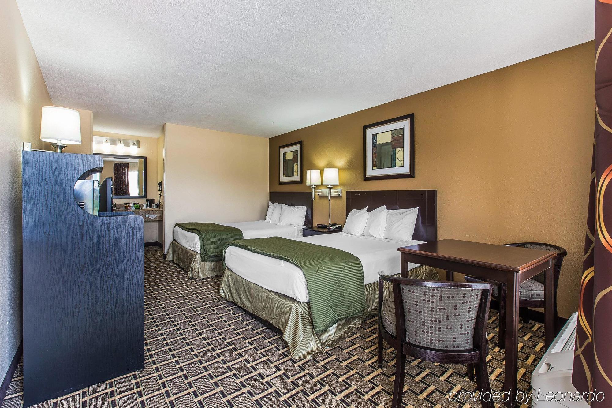 Quality Inn Kingsland Buitenkant foto